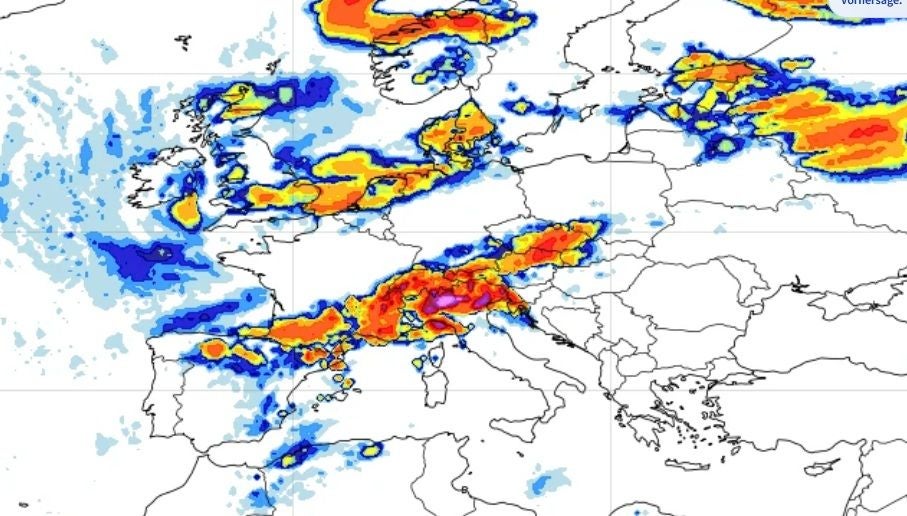 Wetterkarte mit farbigen Markierungen für Unwetter und starke Niederschläge über Mitteleuropa.