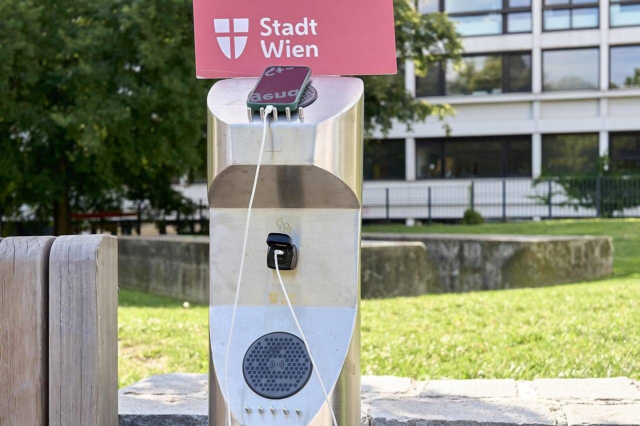 Kostenloses Laden im Park.