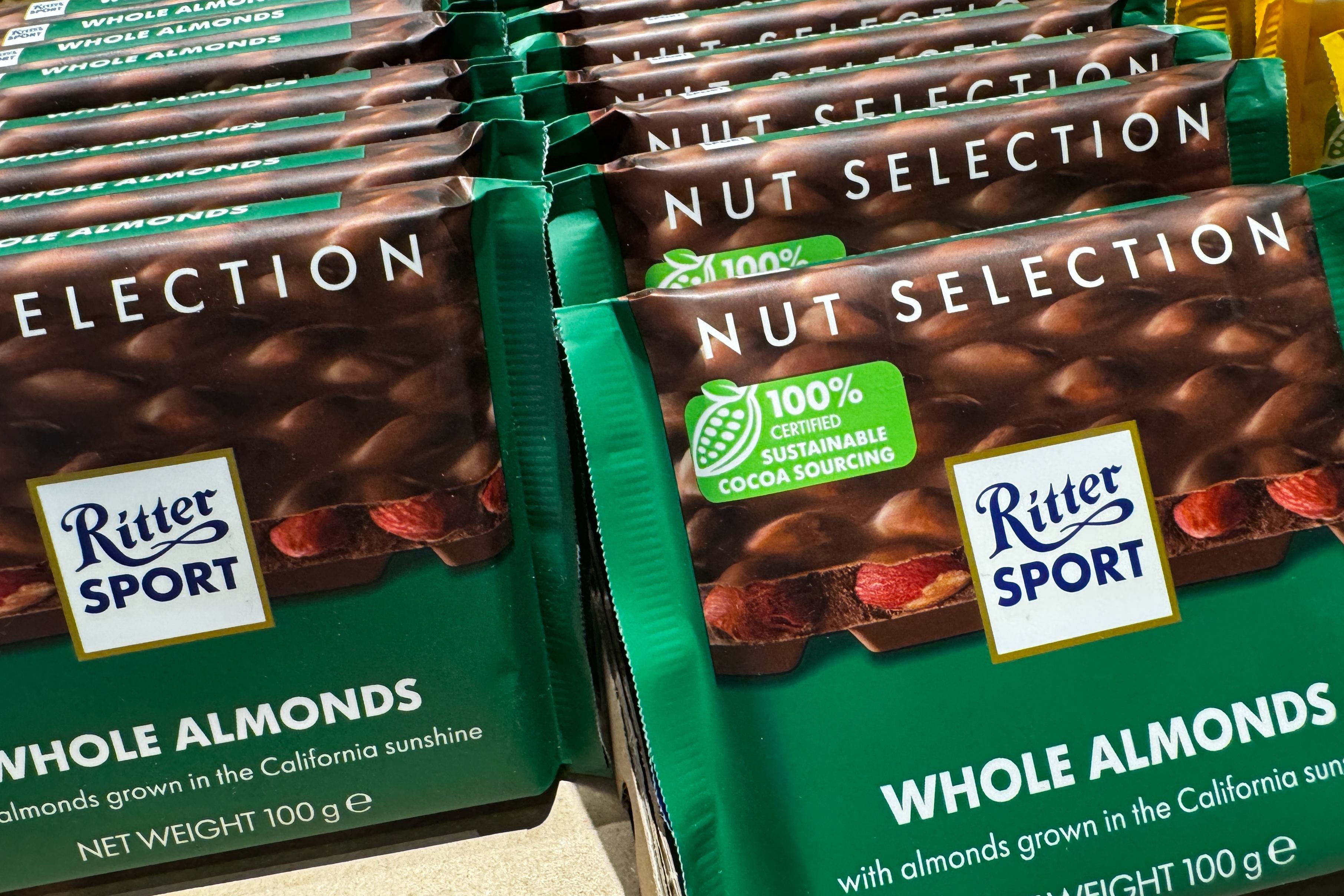 Mehrere Tafeln Ritter Sport Schokolade