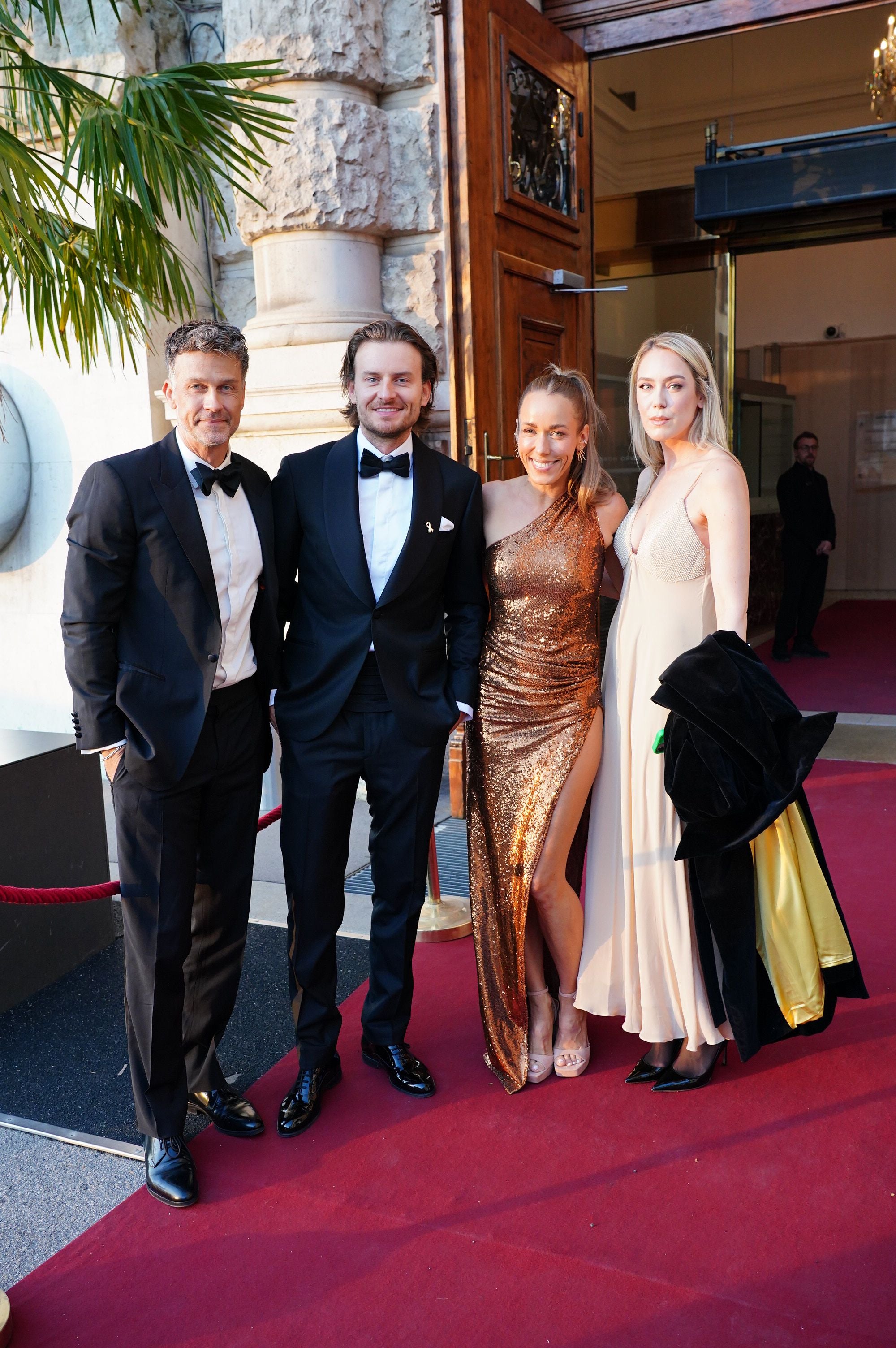 Wayne und Annemarie Carpendale mit Eric Demuth und Laura Sänger