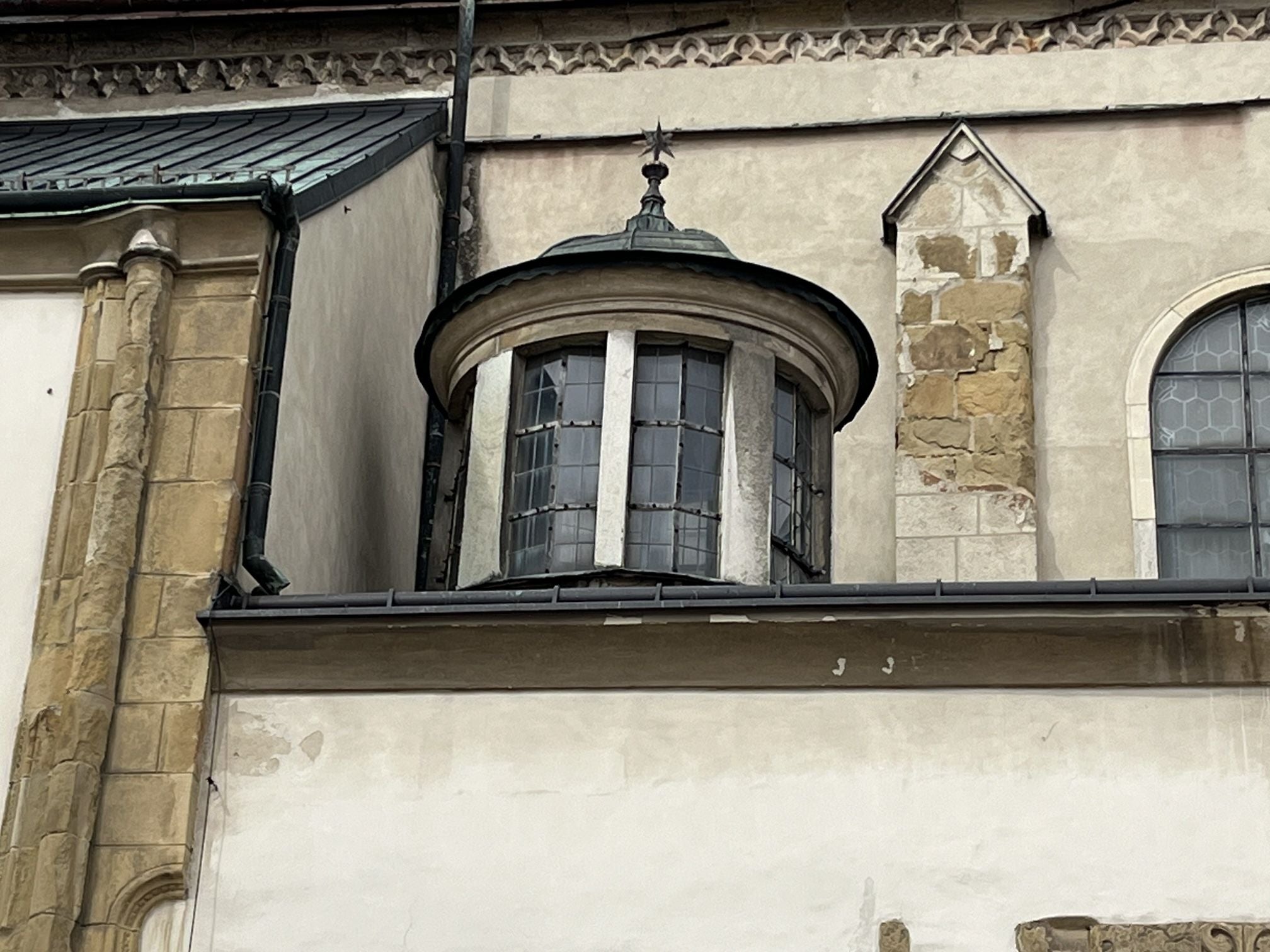 2026 wird in der dritten Bauetappe u.a. die Südfassade saniert.