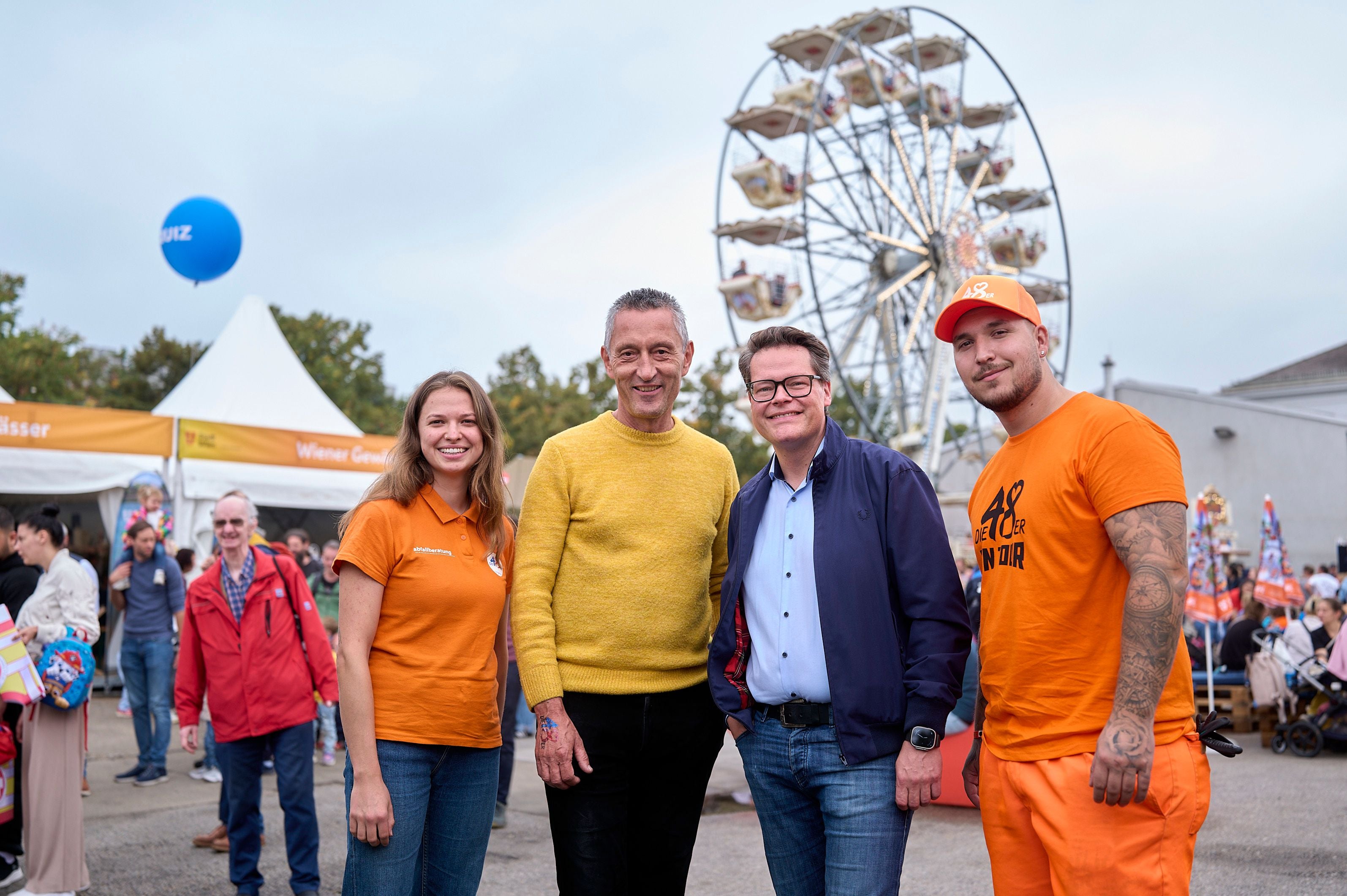 Klimastadt Jürgen Czernohorszky und 48er-Leiter Josef Thon auf dem Mistfest.