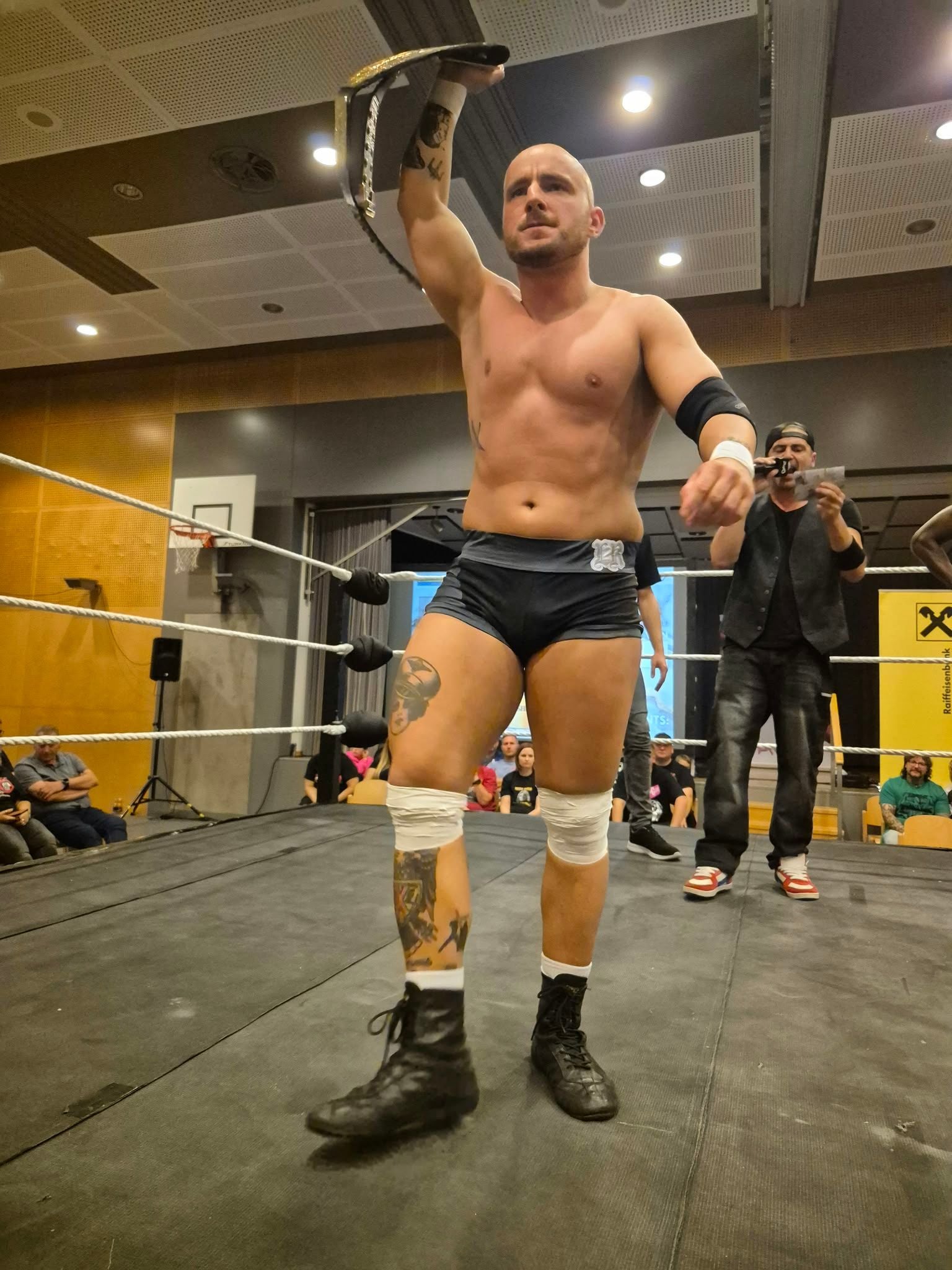 Openweight-Champion Laurence Roman