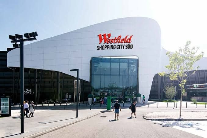 50 Jahre Shopping-Geschichte.