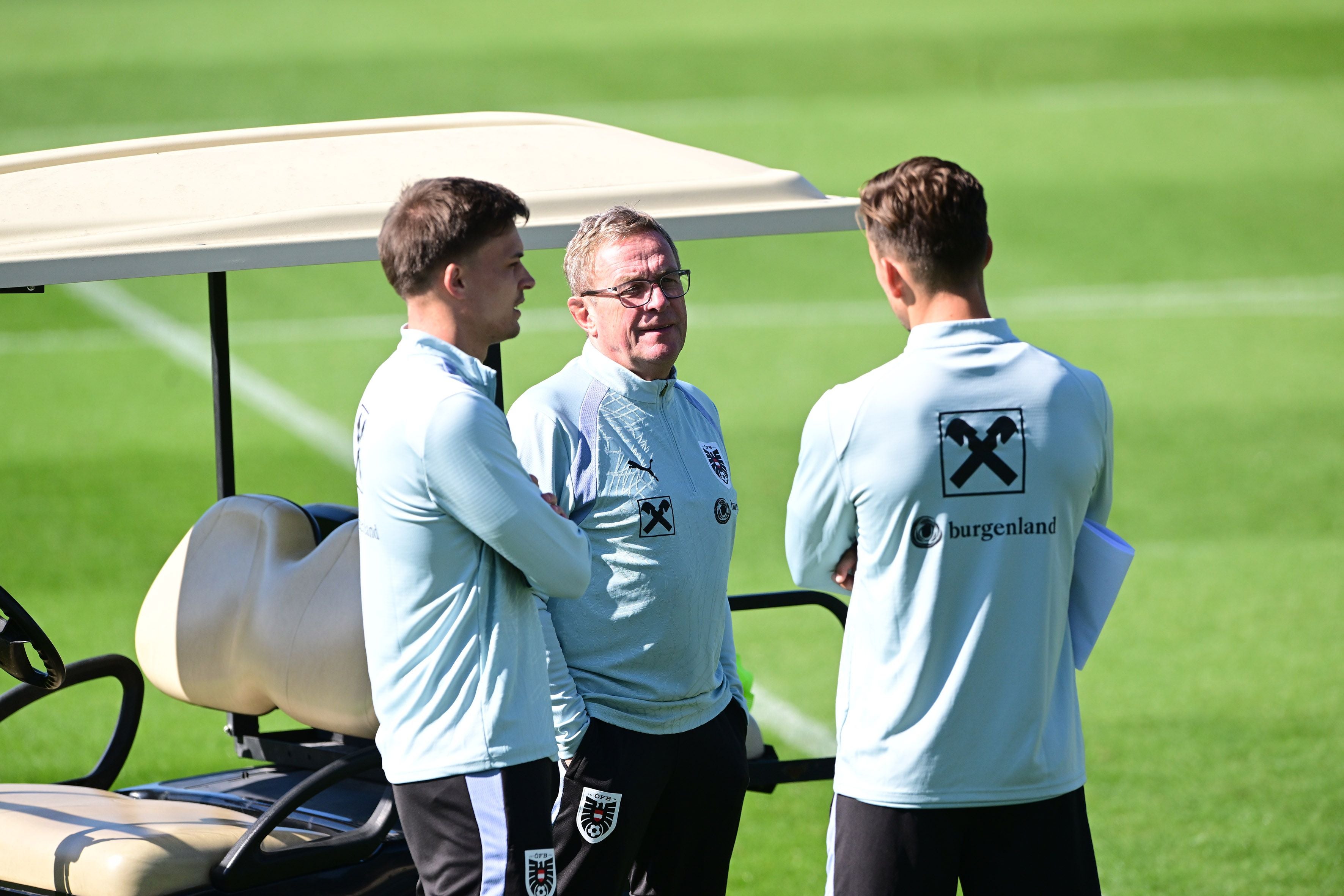 ABD0089_20260923 - WINDISCHGARSTEN - ÖSTERREICH: Ralf Rangnick (GER, ÖFB Teamchef) während einem Training des ÖFB Männer Nationalteams vor den beiden bevorstehenden UEFA Nation League Spielen gegen Israel und Kosovo am Mittwoch, 23. September 2026 in Windischgarsten. - FOTO: APA/EXPA/ REINHARD EISENBAUER