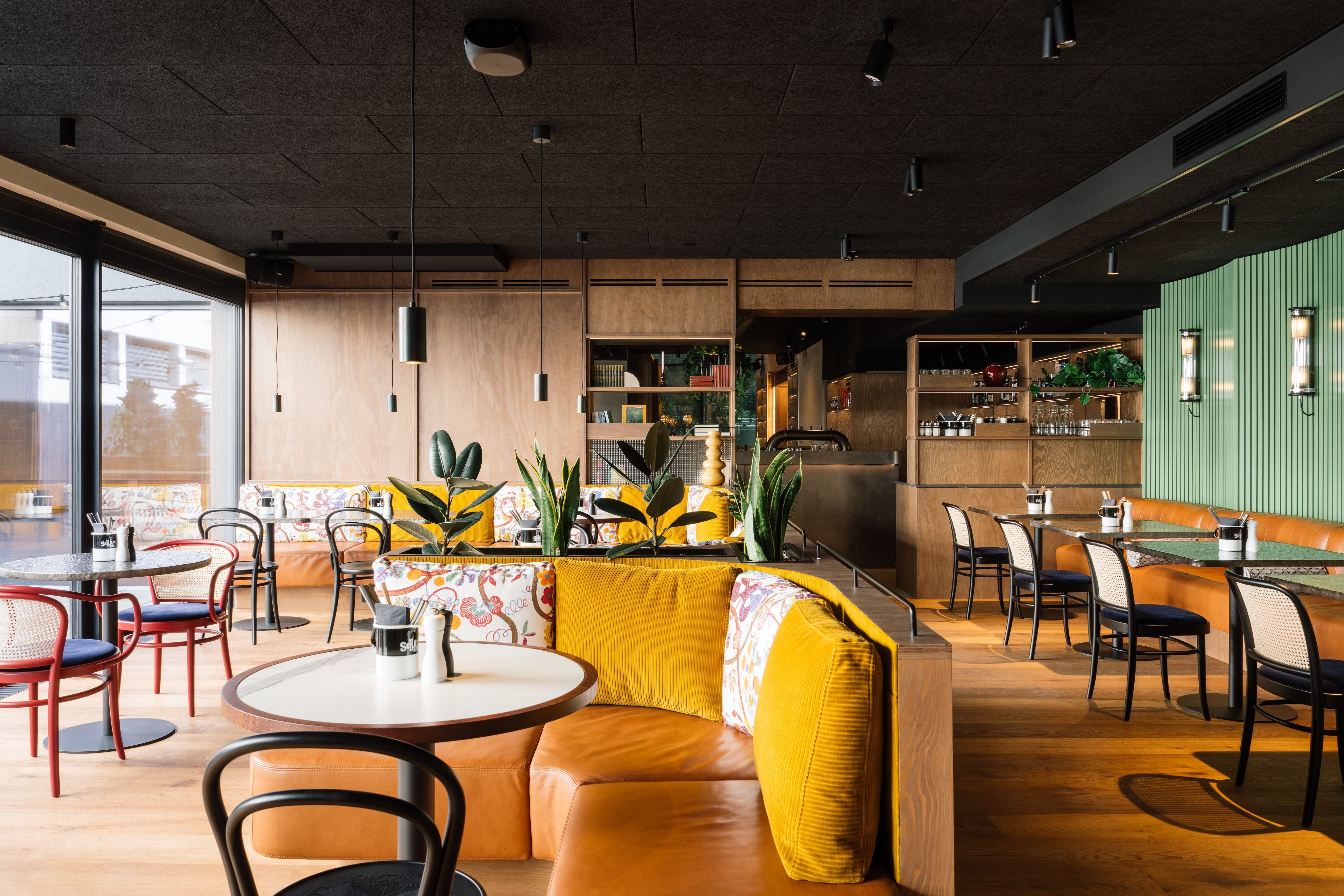 Die Restaurant-Lobby.