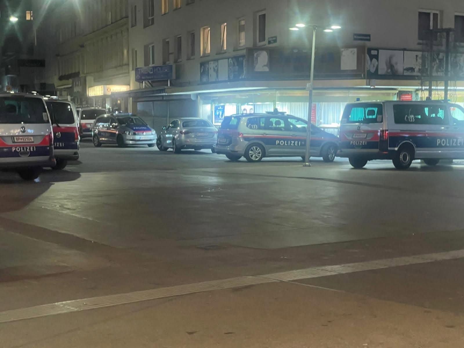 Der Einsatz Sonntagabend im Bereich Keplerplatz/Viktor-Adler-Markt.