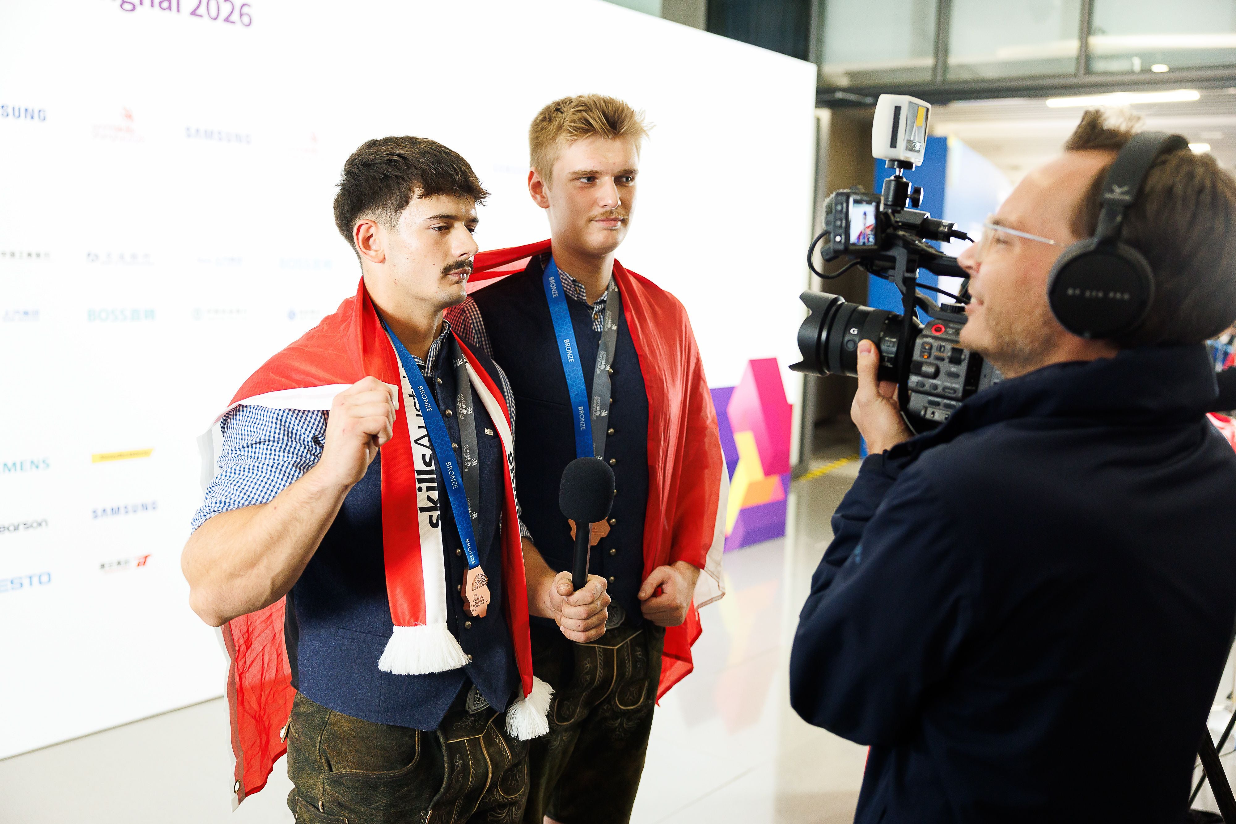 Betonbauer Julian Gintner und Michael Pomassl mit Bronze.