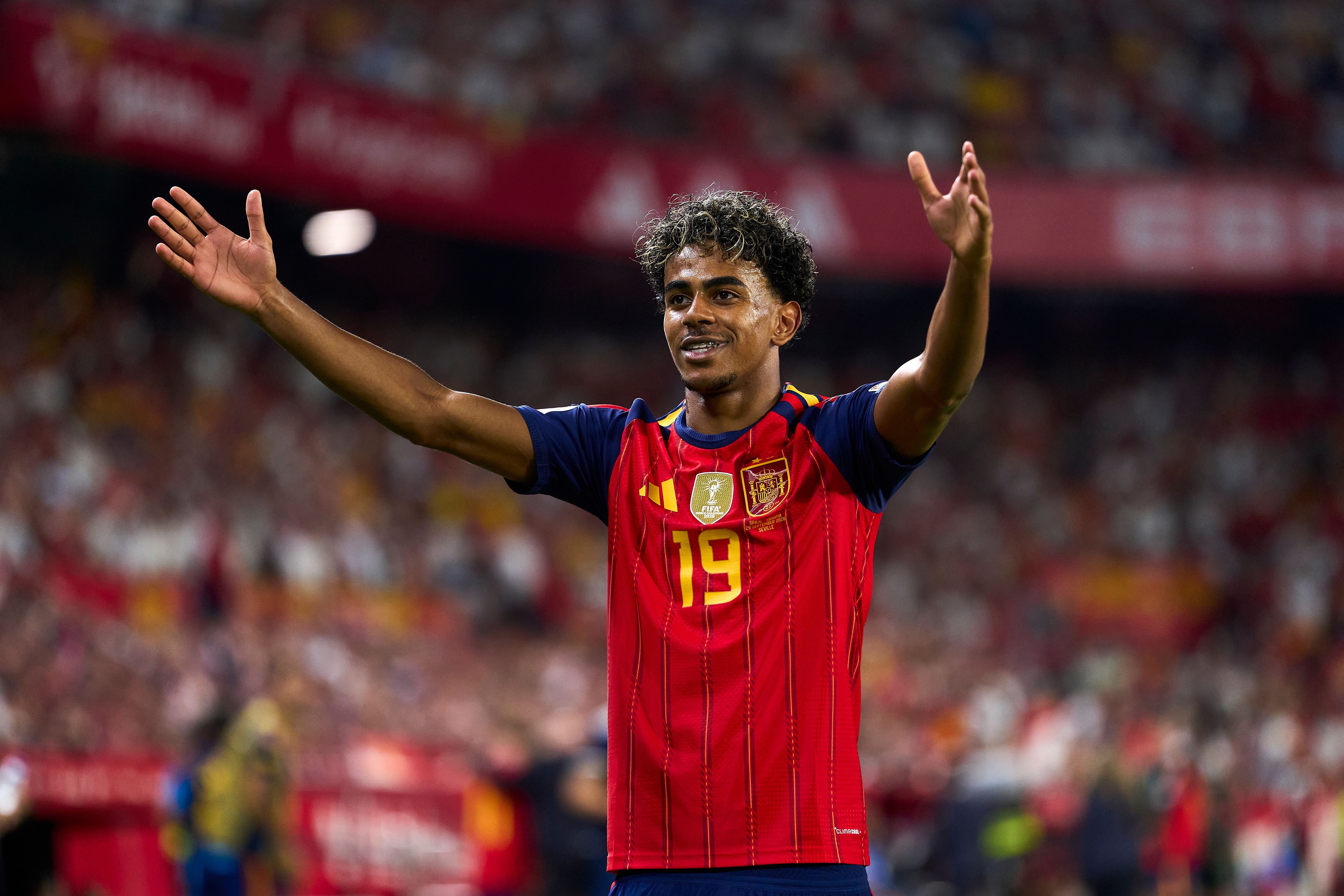 Spanien-Superstar Lamine Yamal kam, sah und traf doppelt.