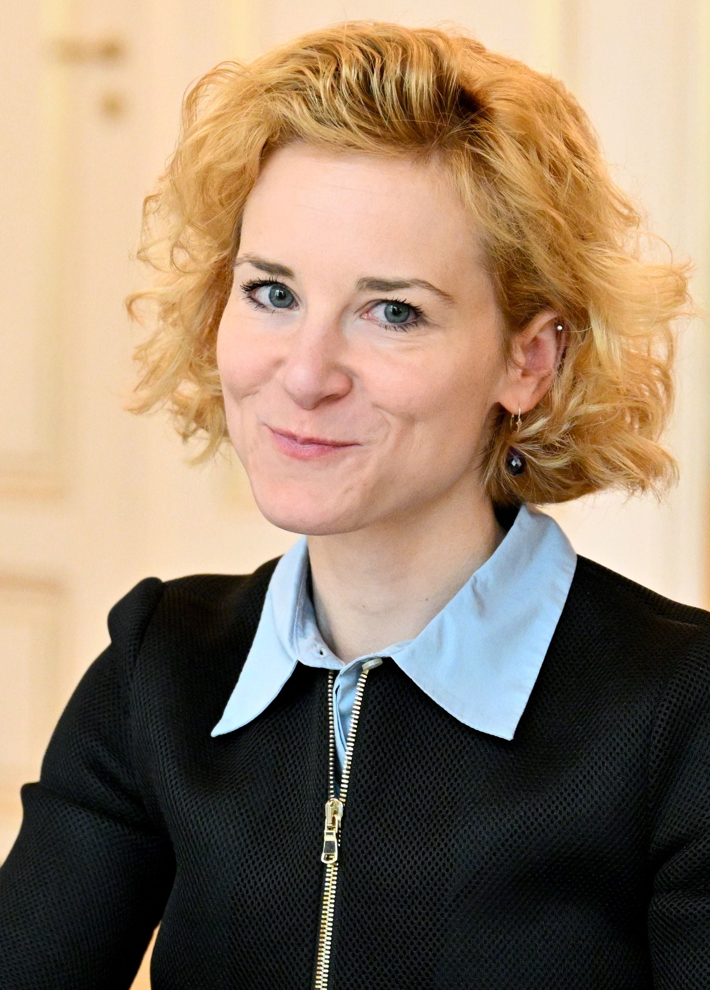 Auch eine Doppel-Führung mit Eva Maria Holzleitner sei möglich.