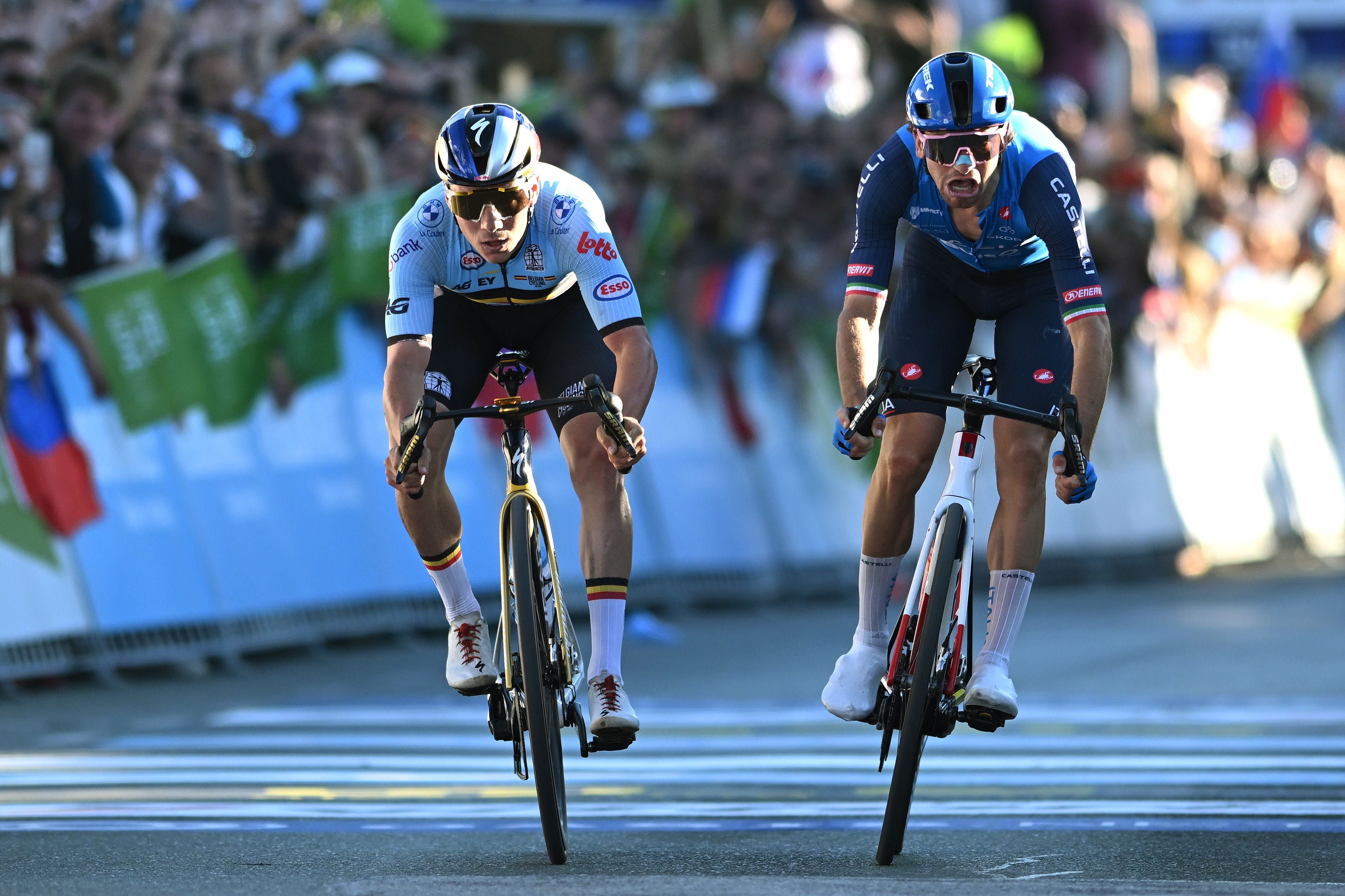 Remco Evenepoel siegte nach Zielfoto-Entscheid.