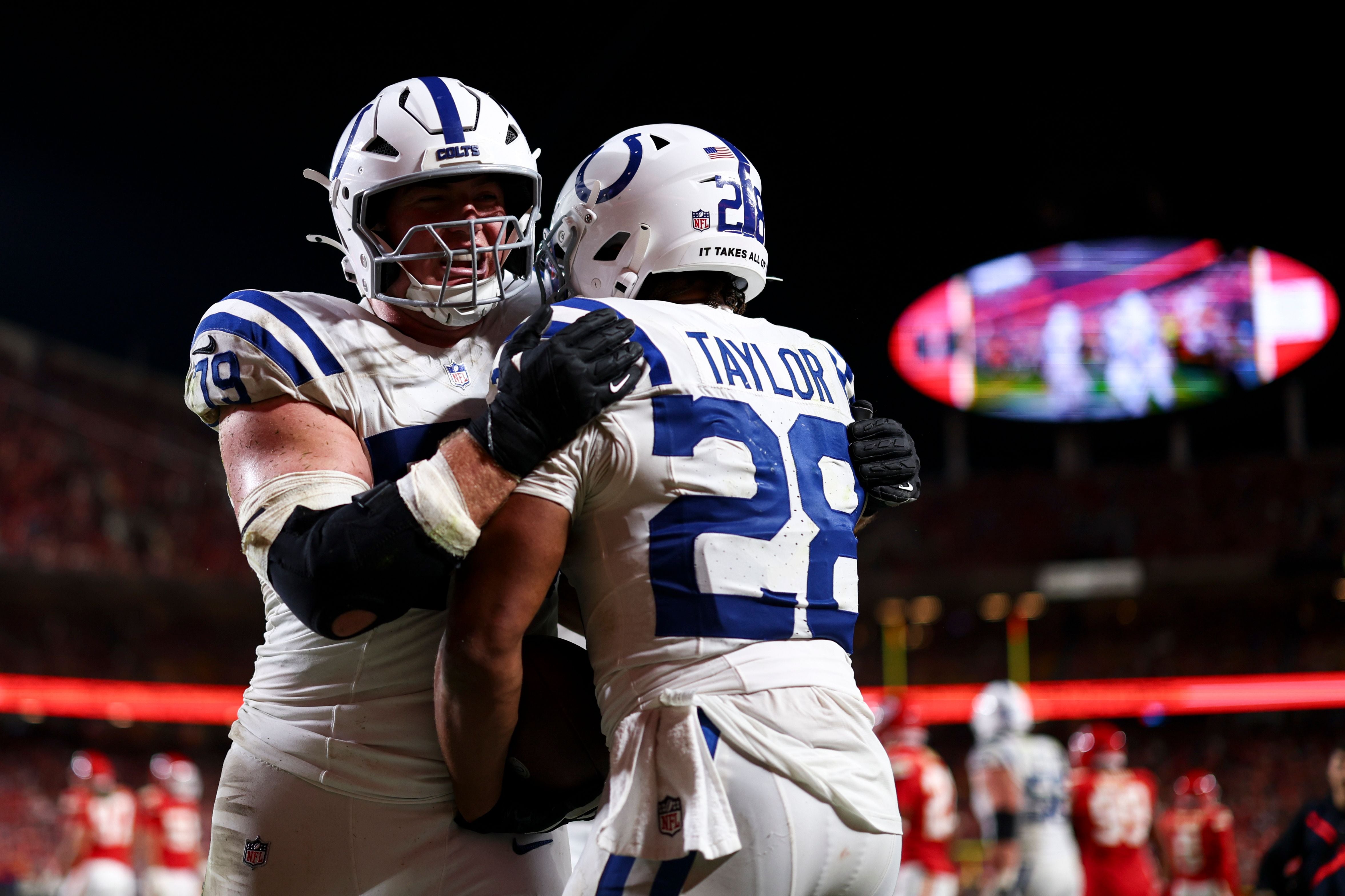 Bernhard Raimann und die Colts feiern den zweiten Saisonsieg.