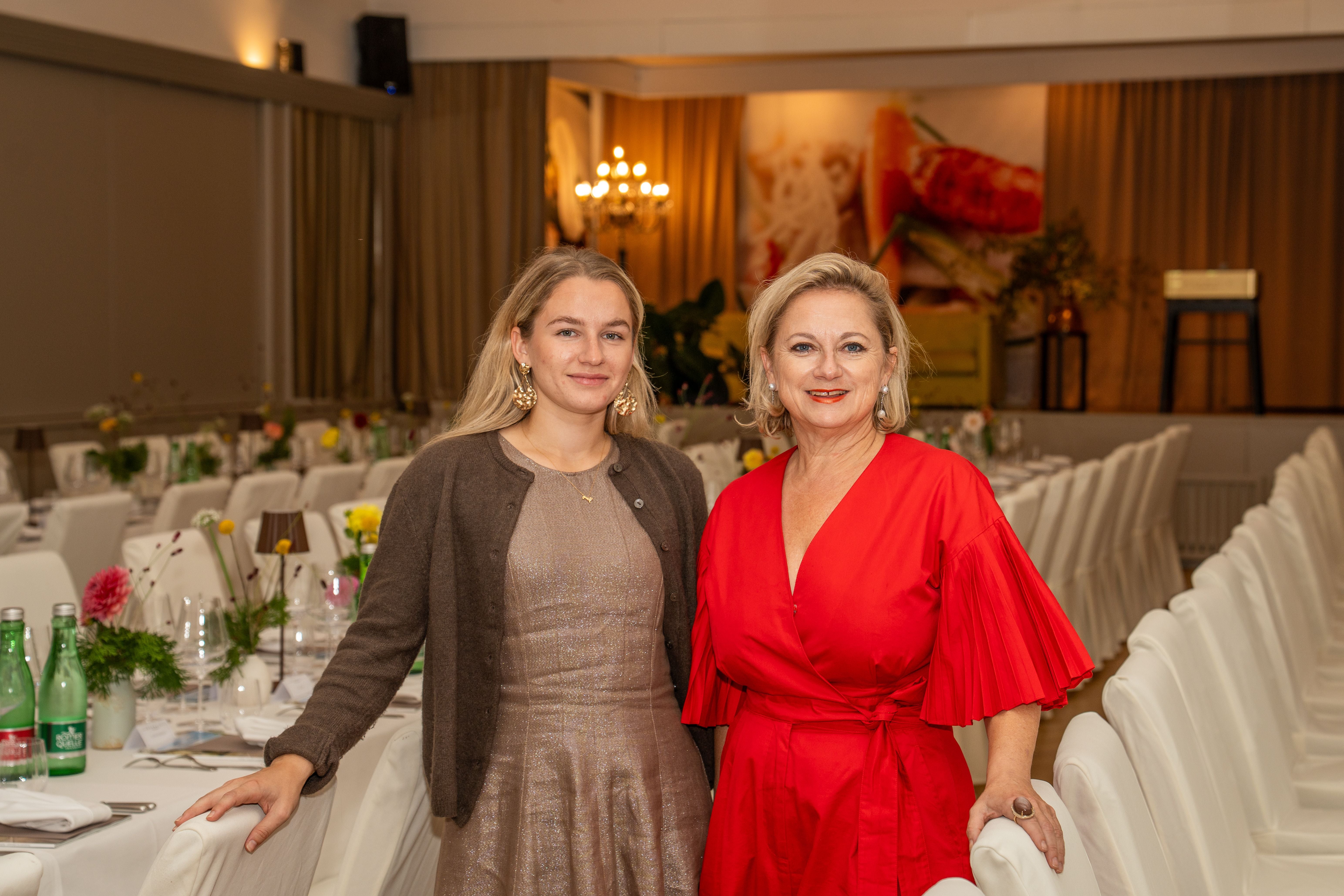 Theresia und Eva Mörwald