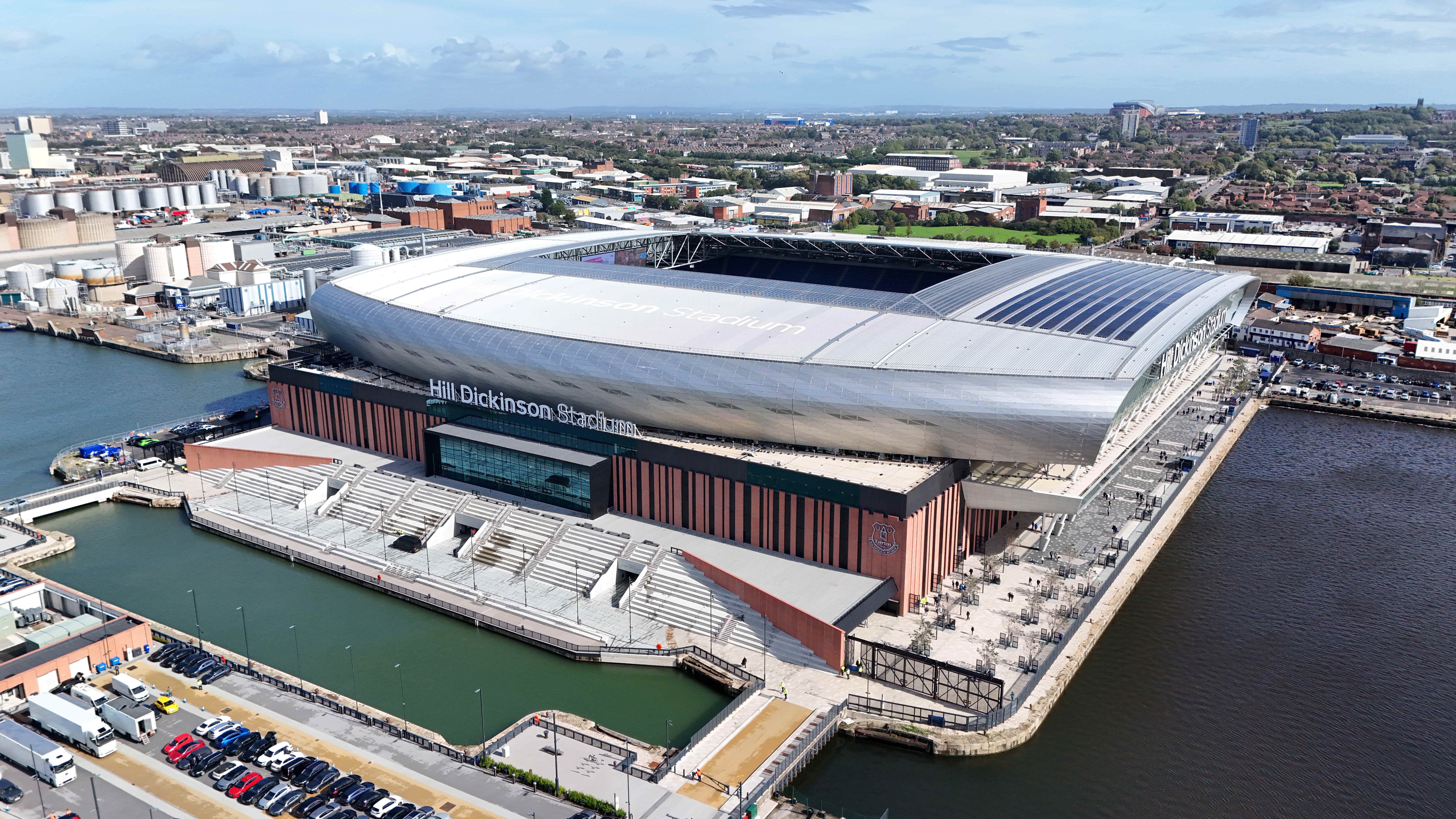 Das neue Stadion ist ein echtes Schmuckstück.