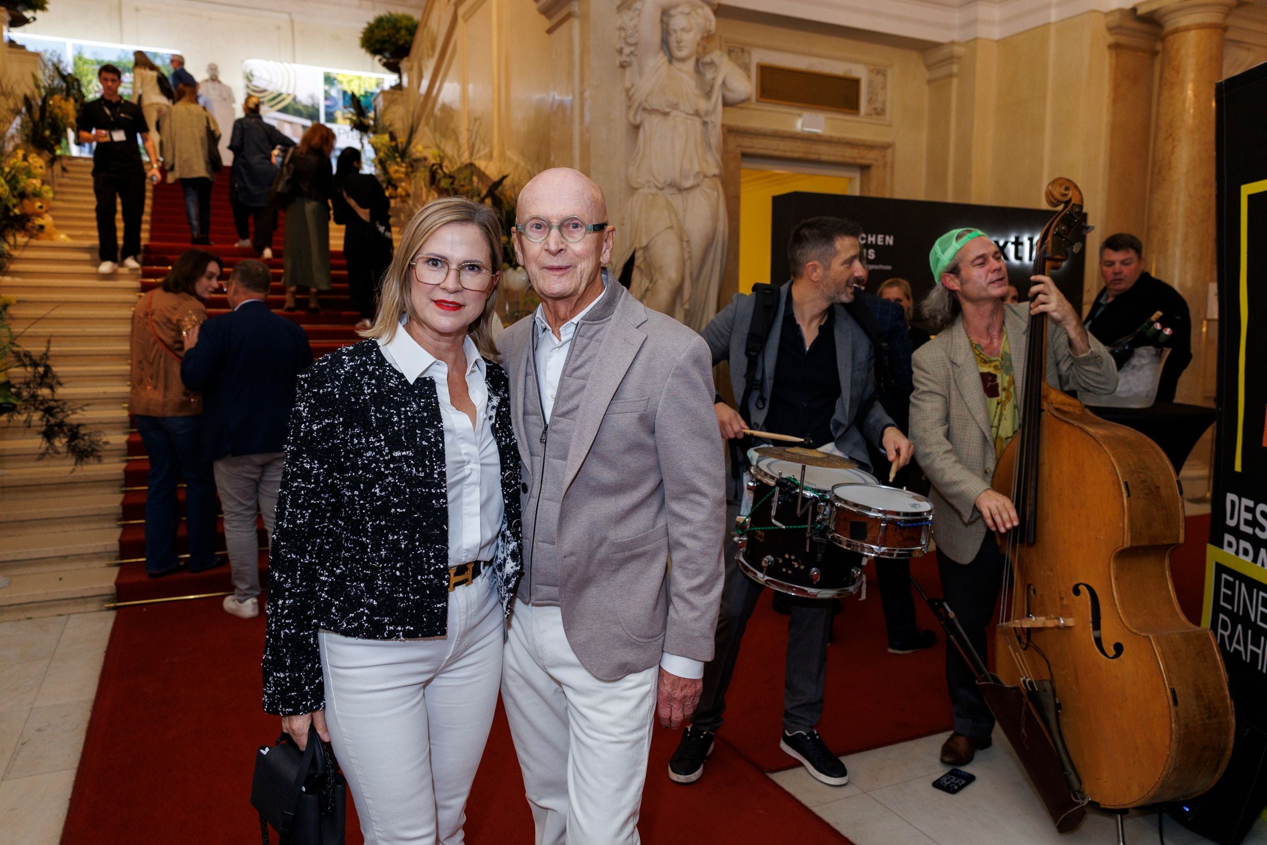 Kurt Mann mit Freundin Renata