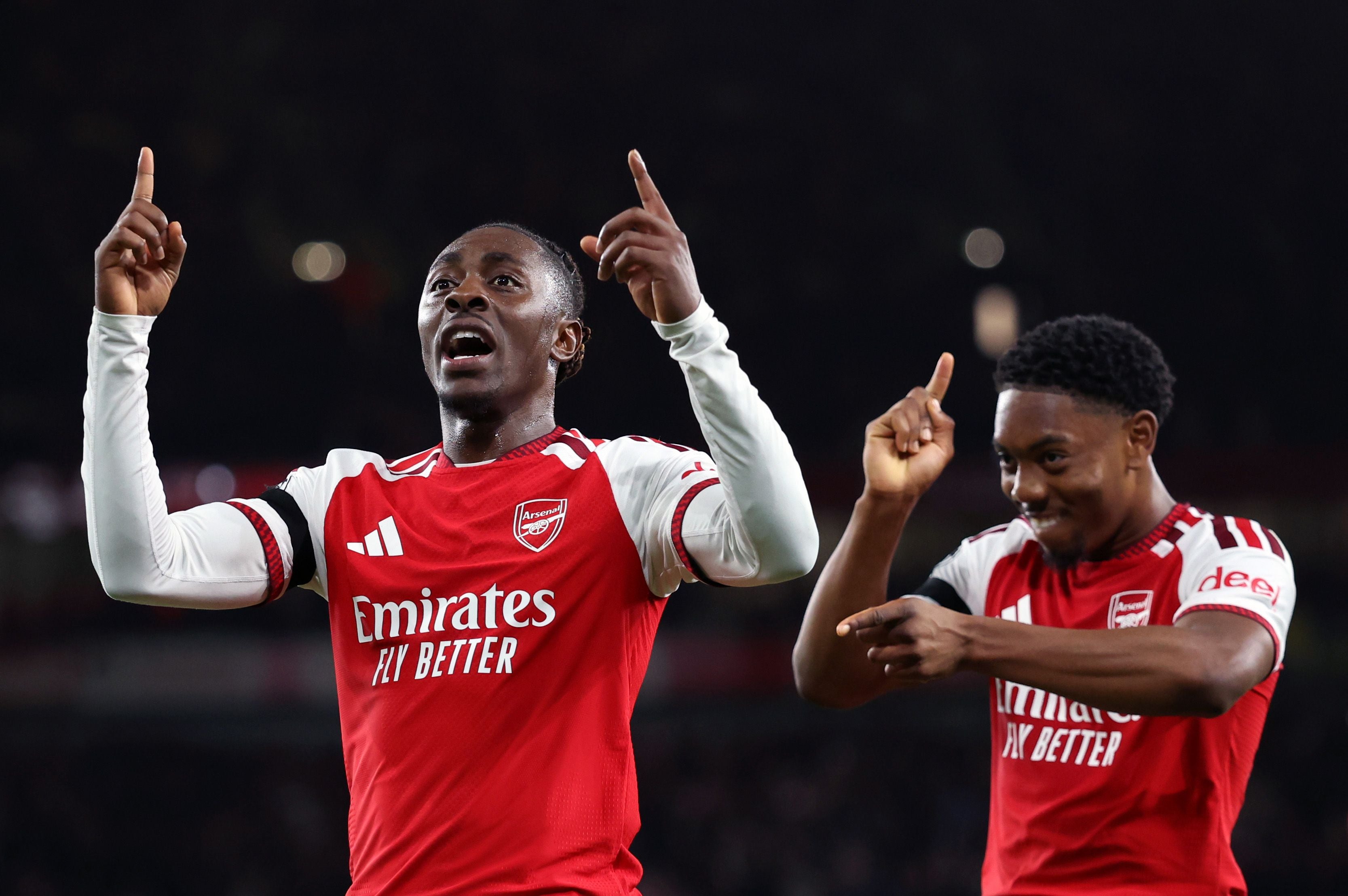 Arsenal feiert gegen Lille einen 3:0-Sieg.