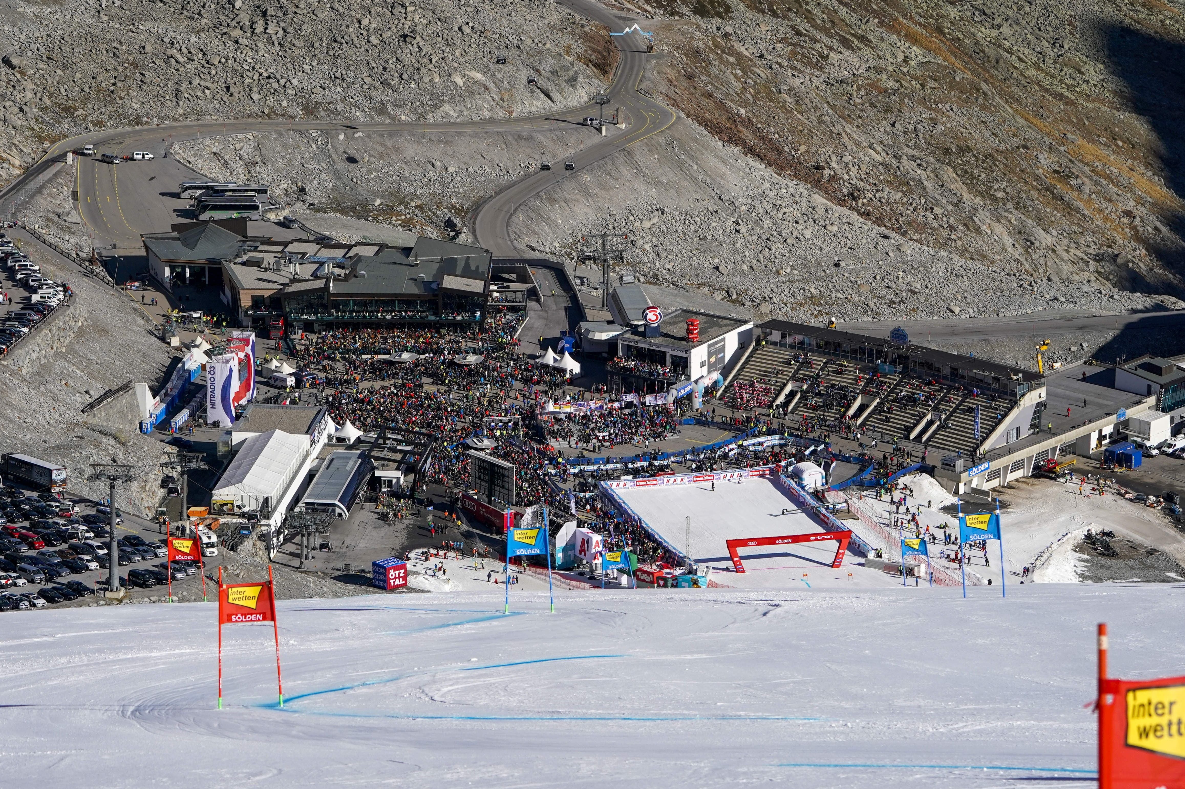 Der Saison-Auftakt in Sölden sorgt für Wirbel.