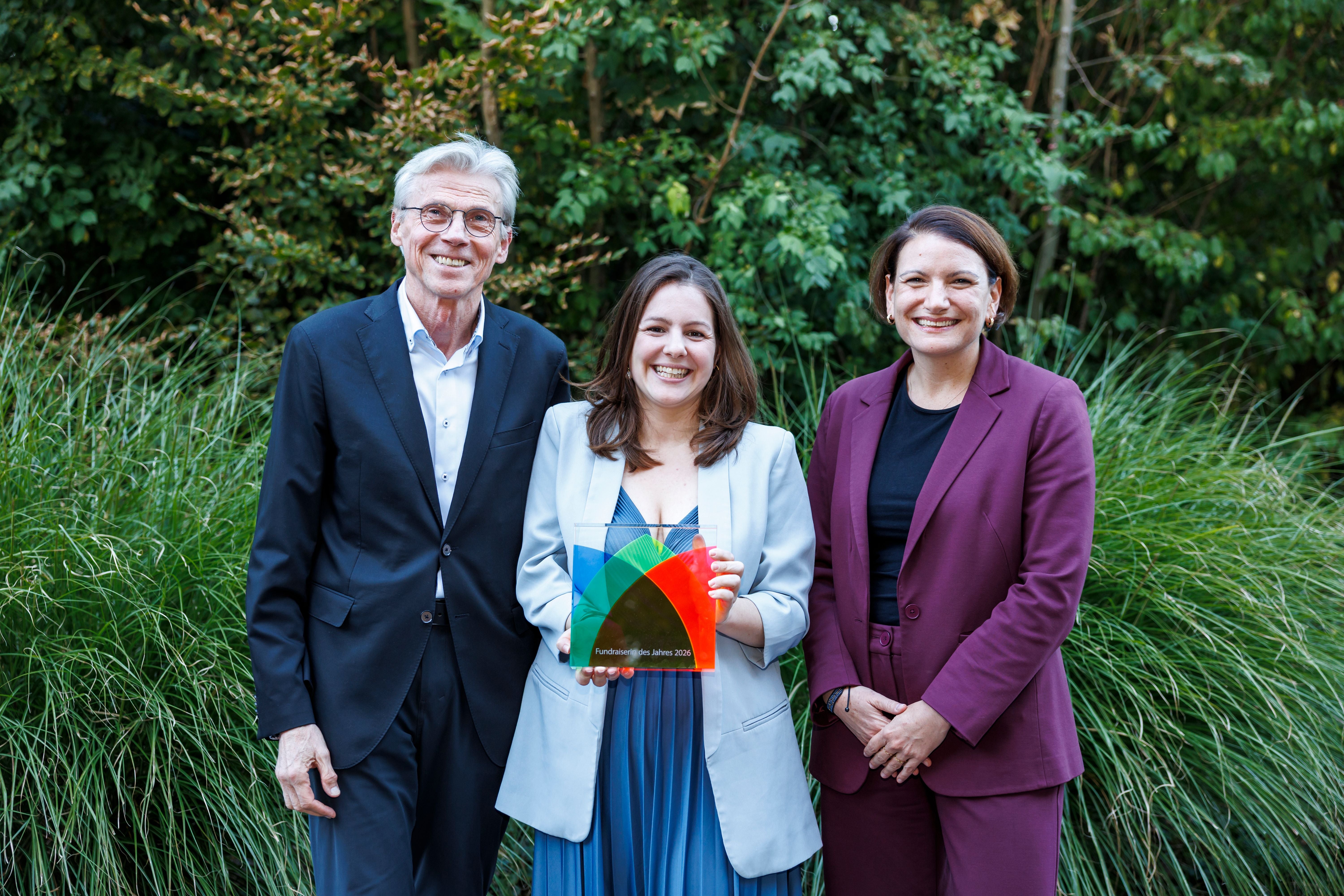 Walter Emberger, Rosa Bergmann und Ruth Williams