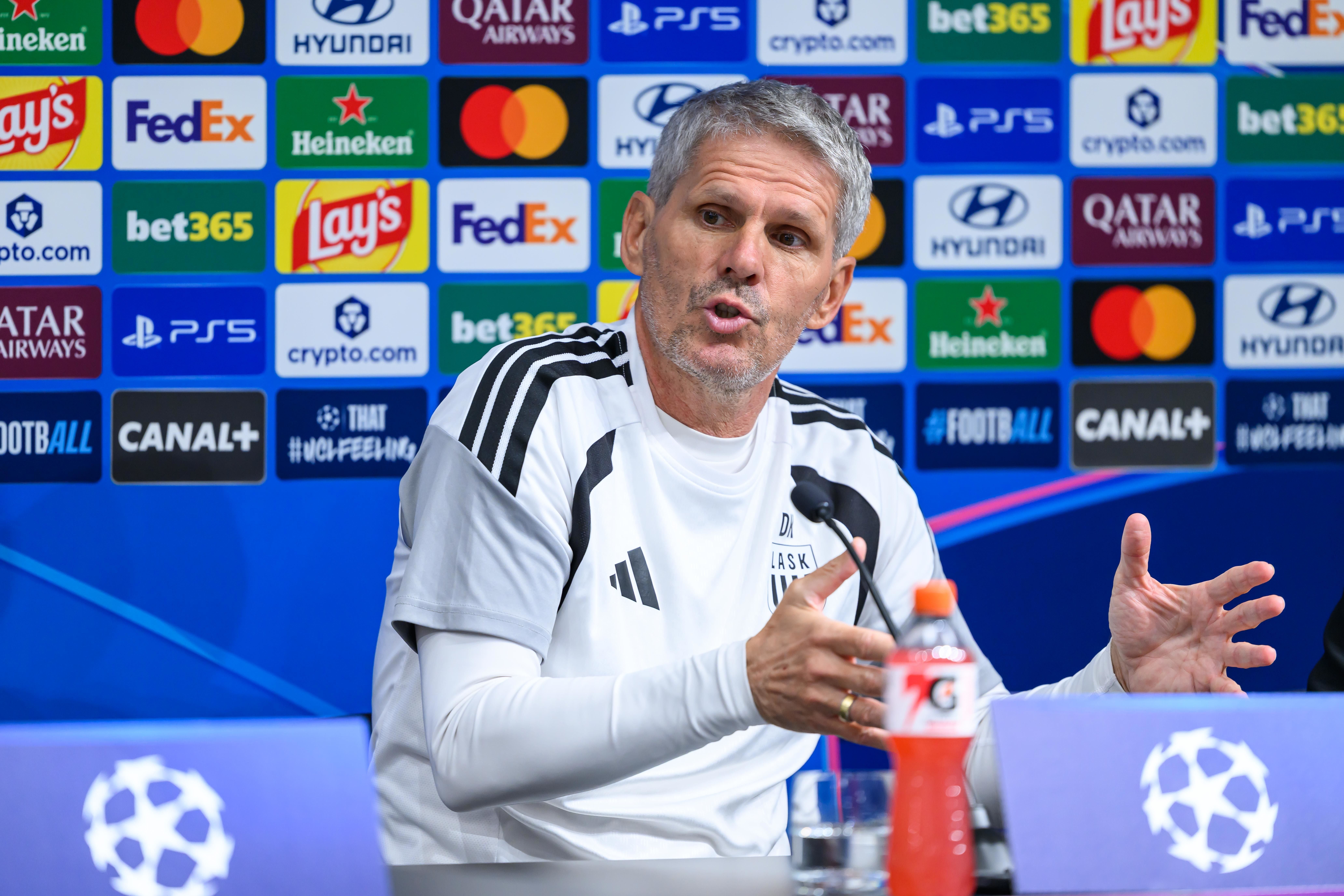 LASK-Coach Didi Kühbauer darf trotz Fehlstart auf den großen Millionen-Jackpot in der Champions League hoffen.