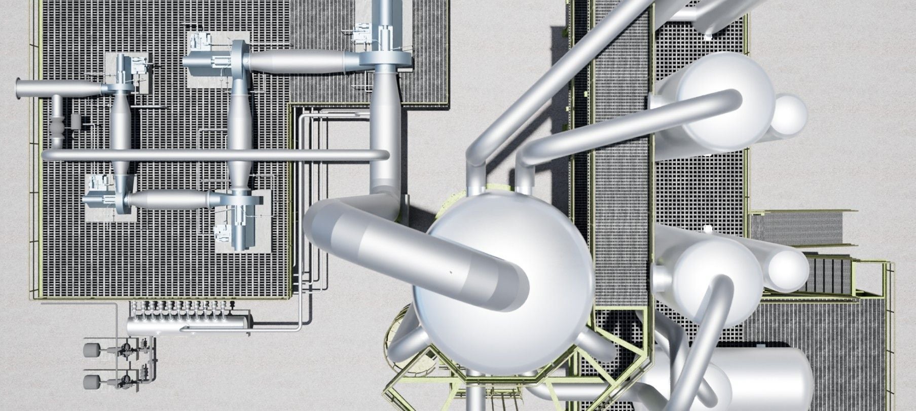 Industrielle Verdampfungsanlage mit Rohren und Behältern aus der Vogelperspektive.