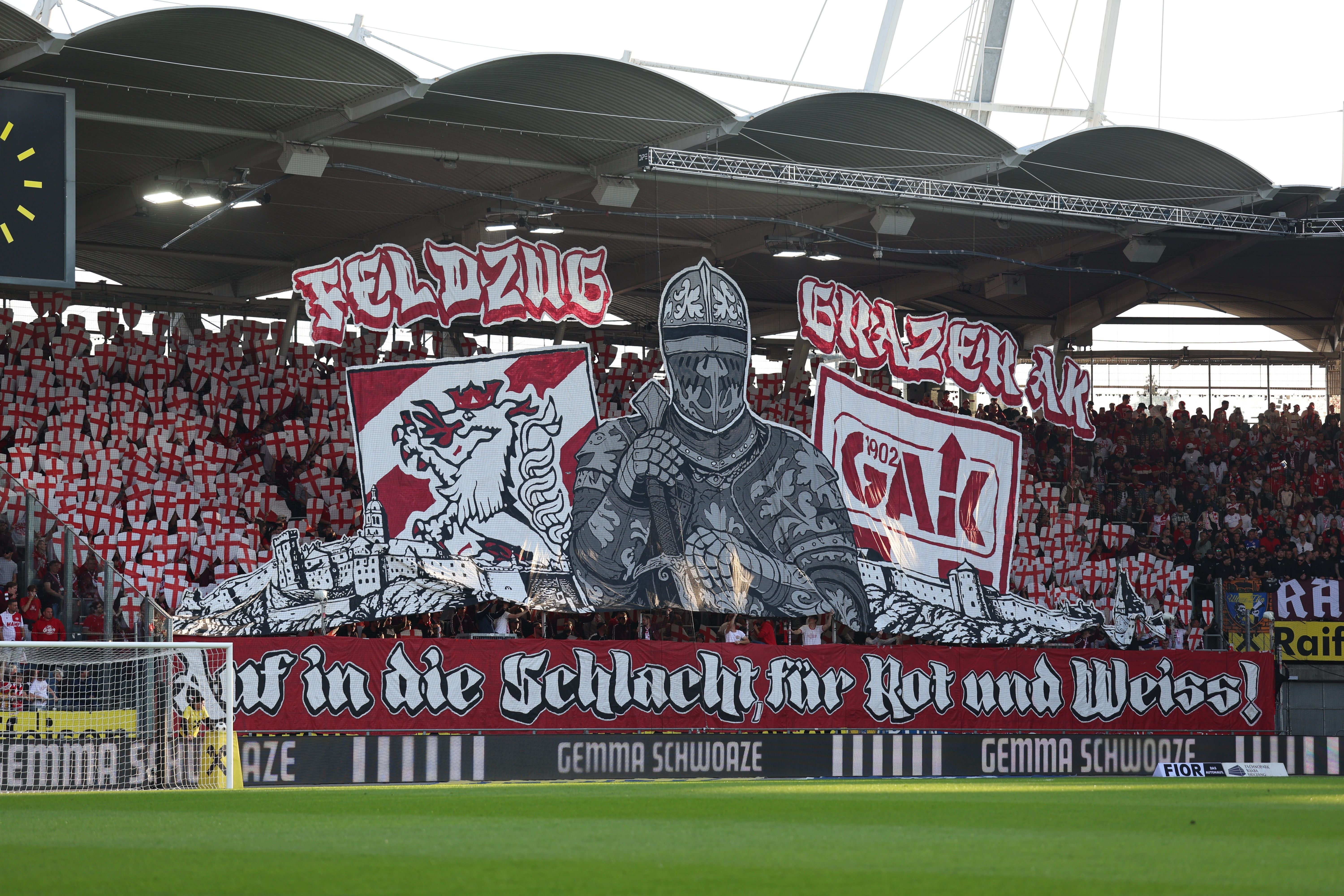Fans des Grazer AK sorgten zu Beginn des Spiels noch für gute Stimmung.