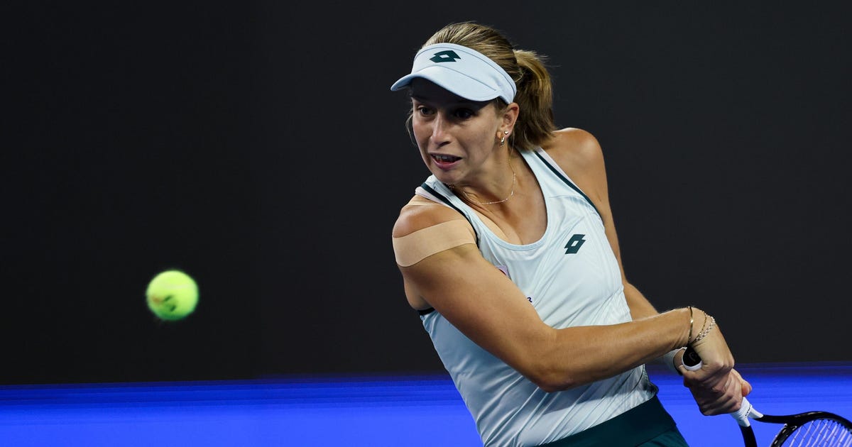 Photo: oe24 Sinja Kraus Stuns Former Grand Slam Champion Sofia Kenin to Reach Osaka Main Draw