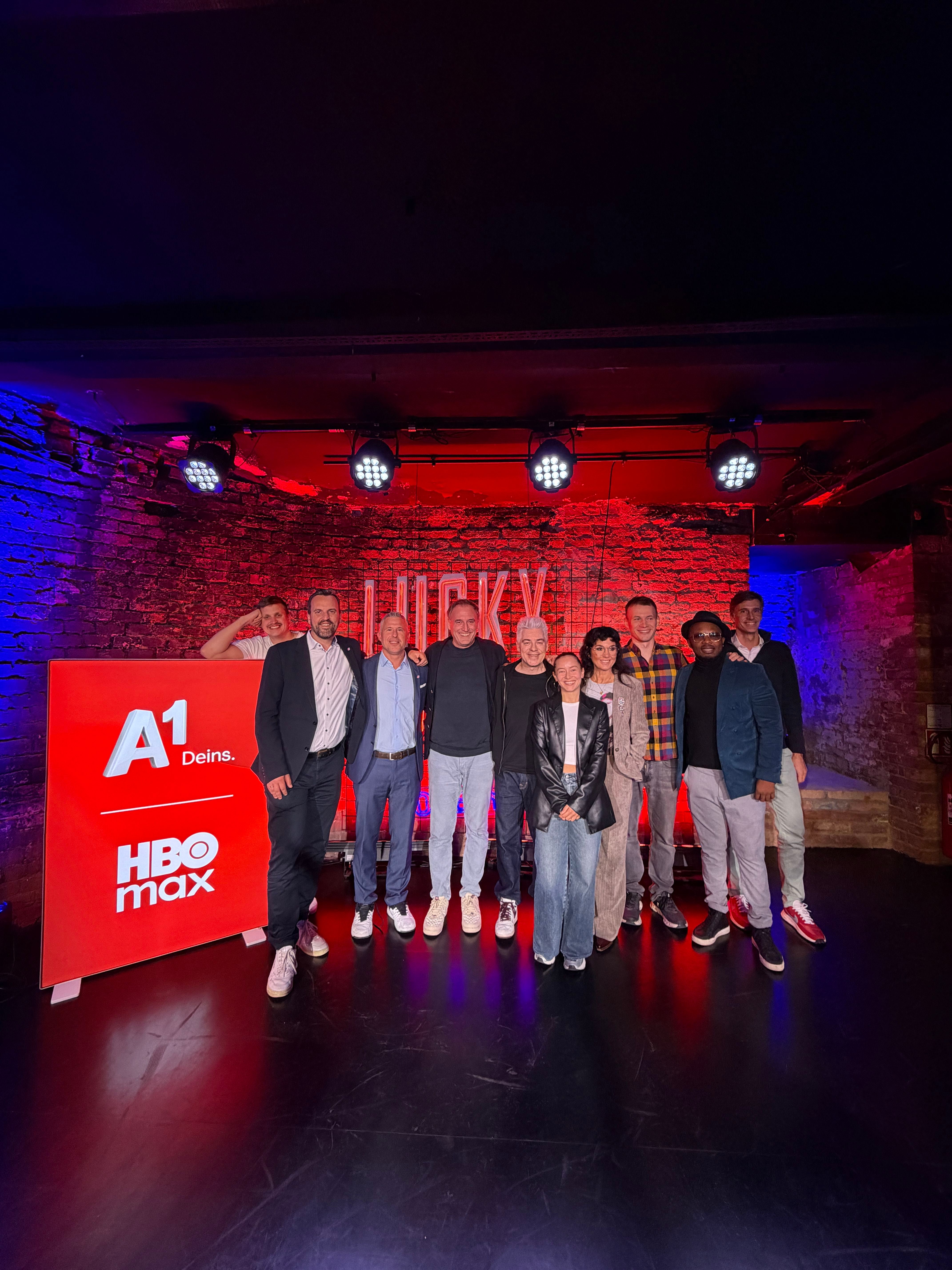 Hauke van Göns, Christian Schubert, Stefan Amon, Christian Hauke, Michael Mittermeier, Marina Pesevski, Gudrun Mittermeier, Niko Nagl und Johannes Natterer