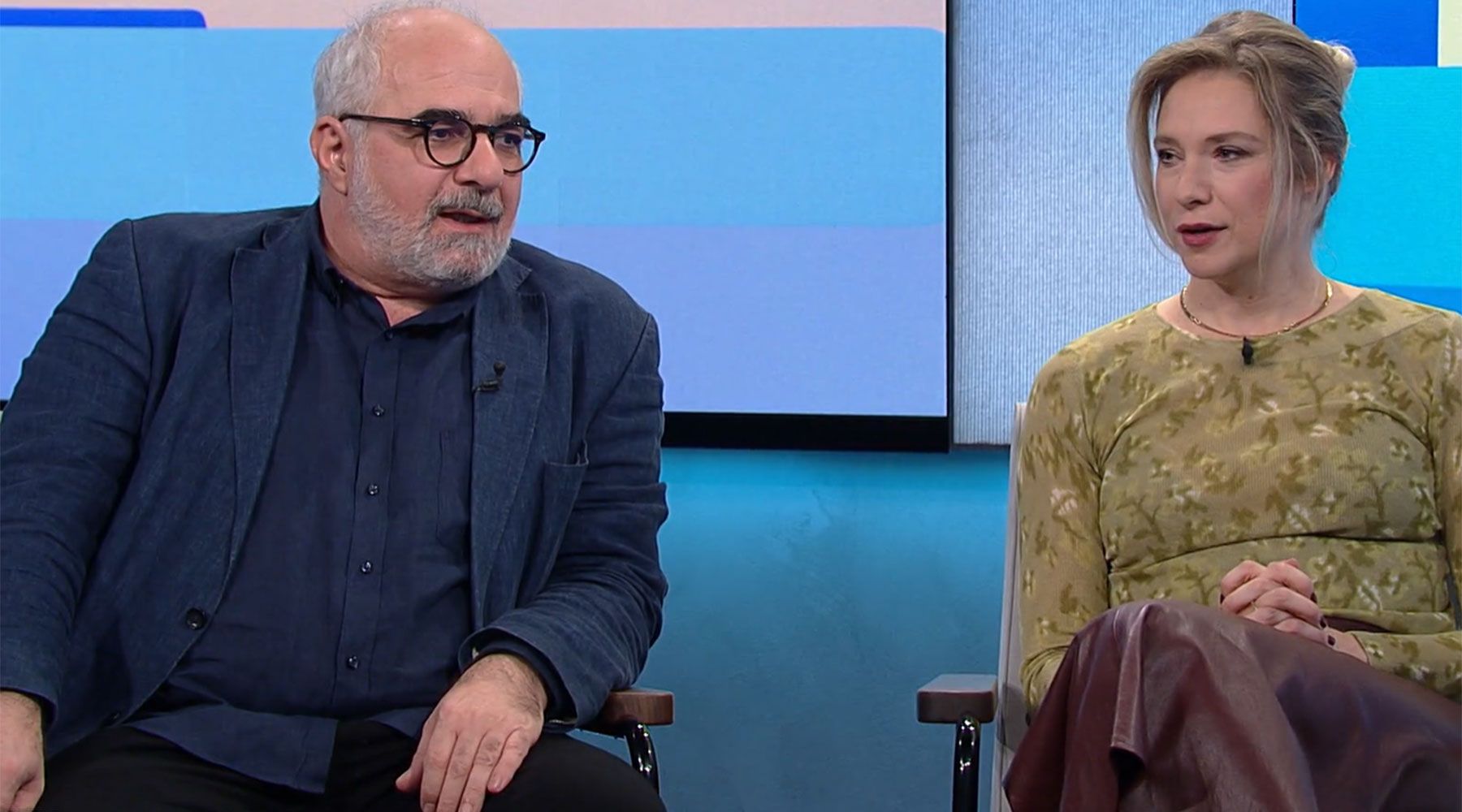 Michael Niavarani und Jenny Frankl bei "Hinter den Schlagzeilen"