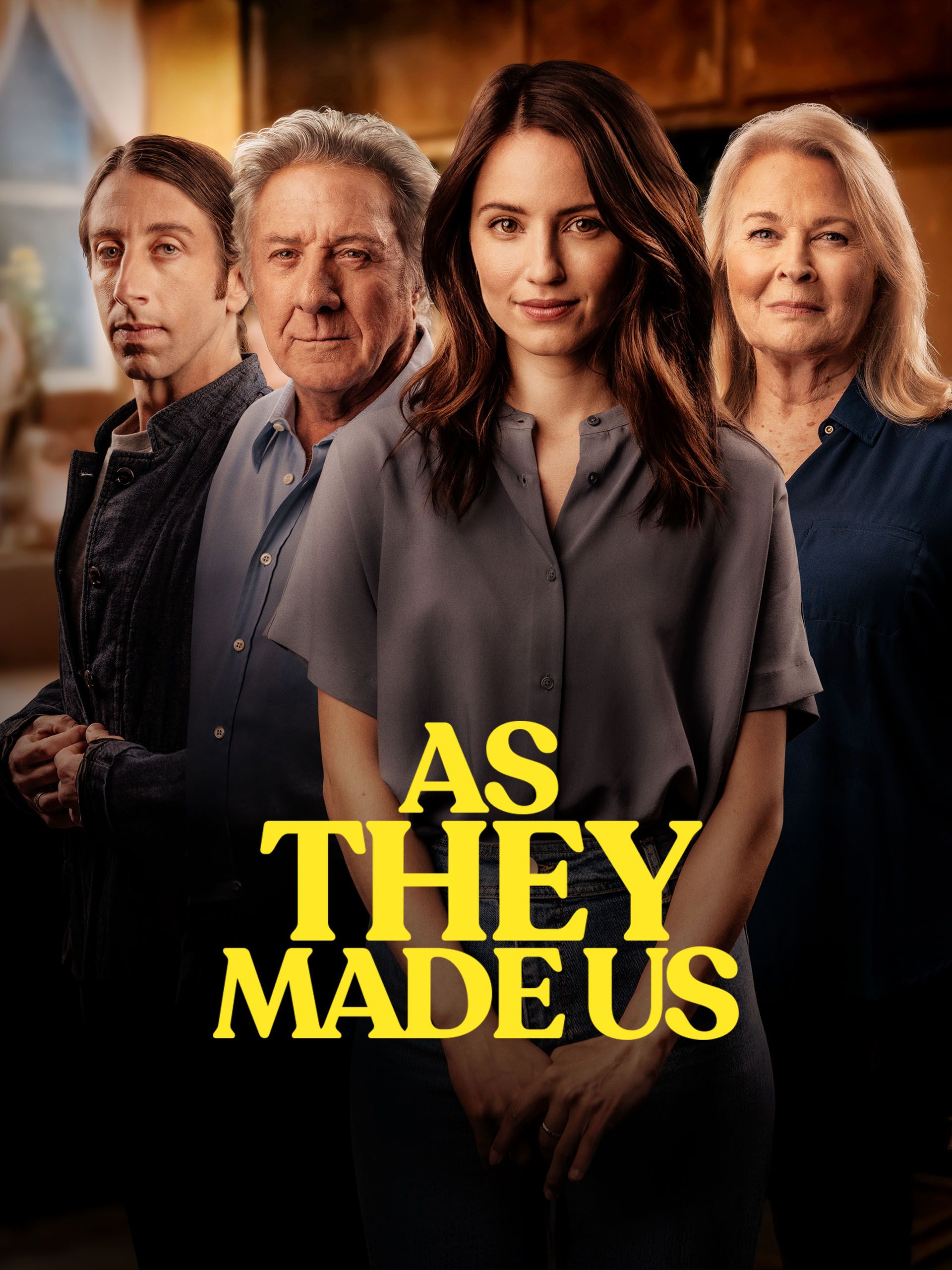 Vier Erwachsene stehen nebeneinander, darüber steht der gelbe Filmtitel „As They Made Us“.