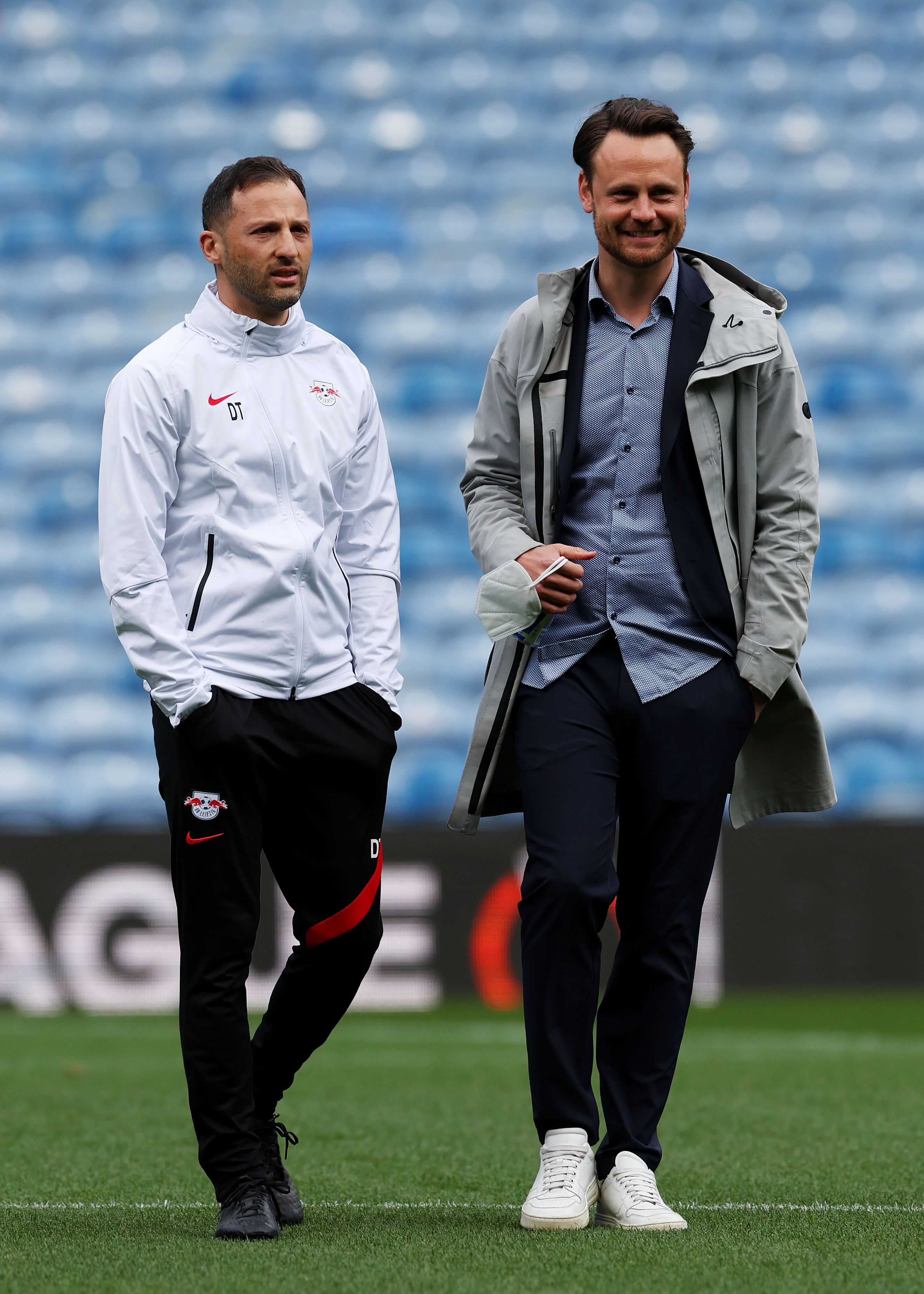 Ex-Bulle Christopher Vivell (r.) will Nagelsmann holen.