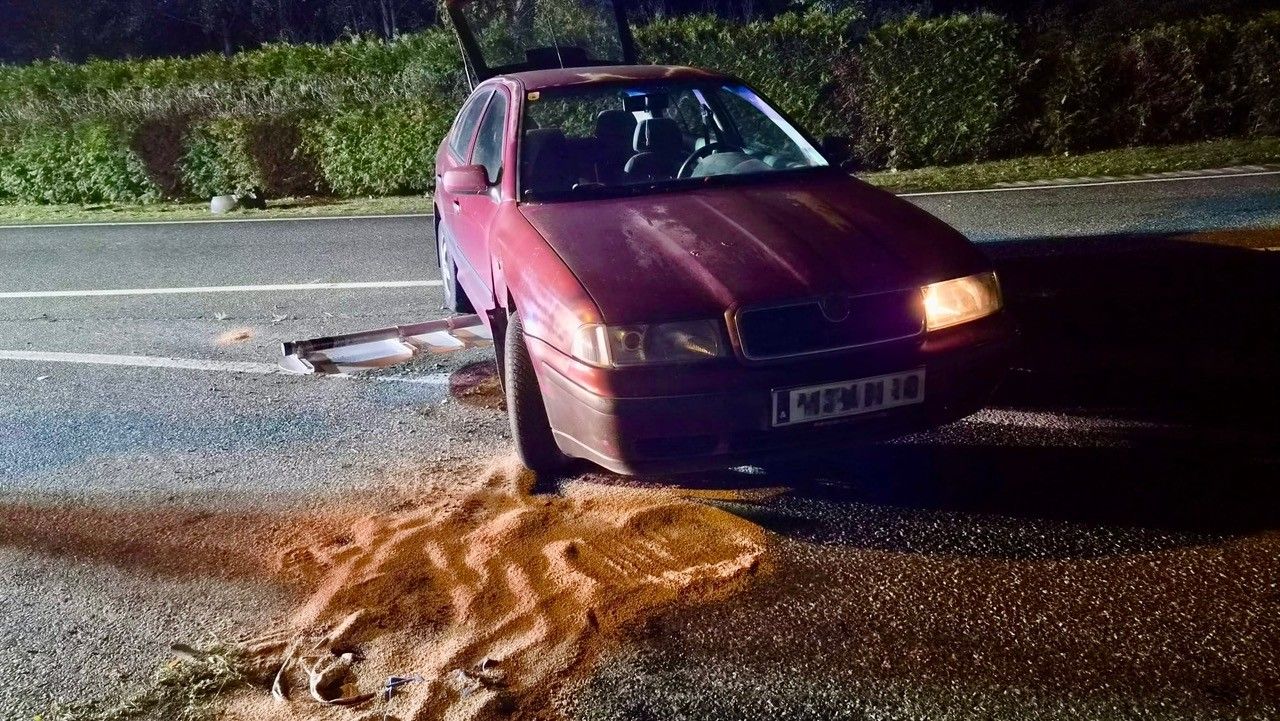 Verunfalltes Auto.