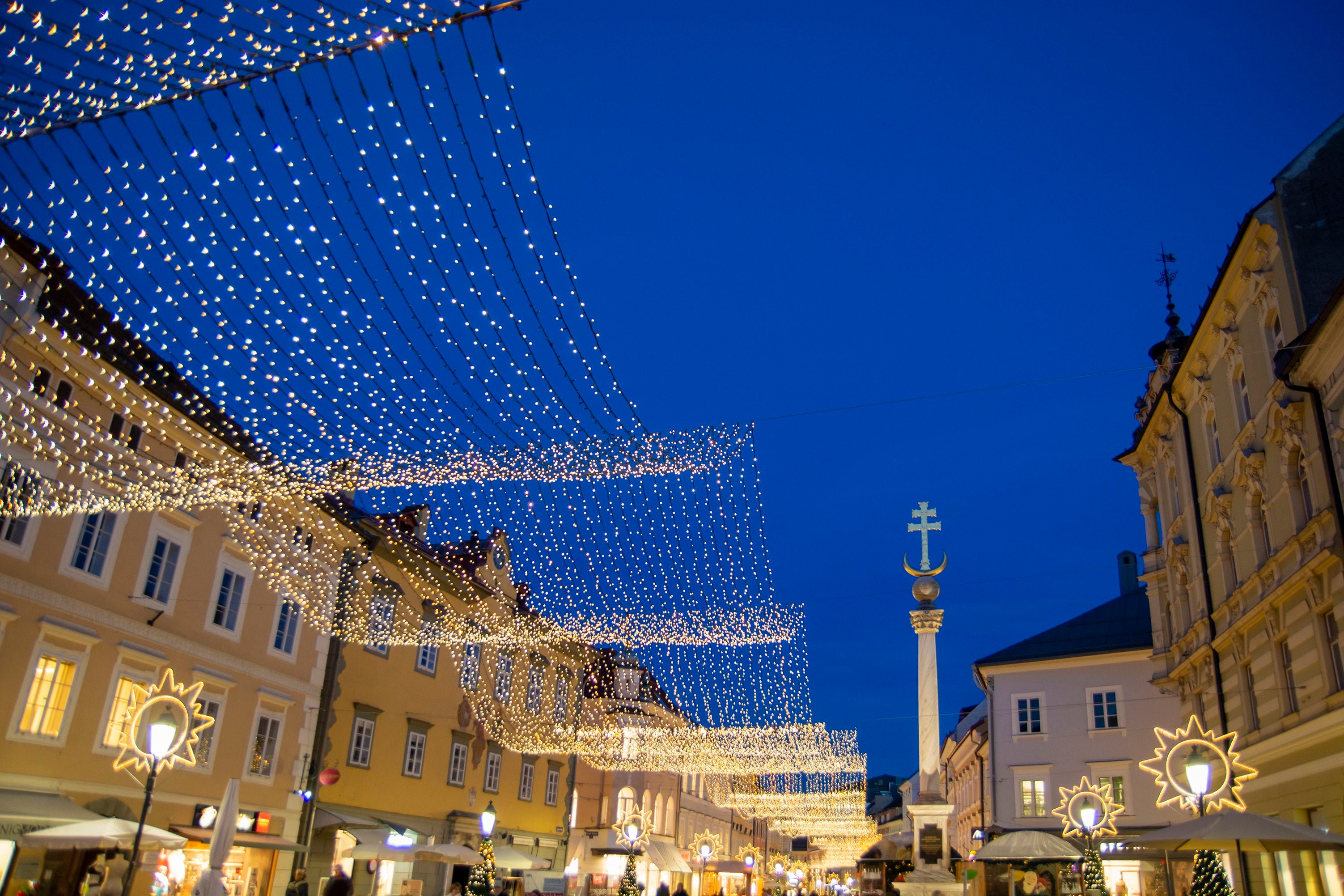 Die Weihnachtsbeleuchtung in Klagenfurt.