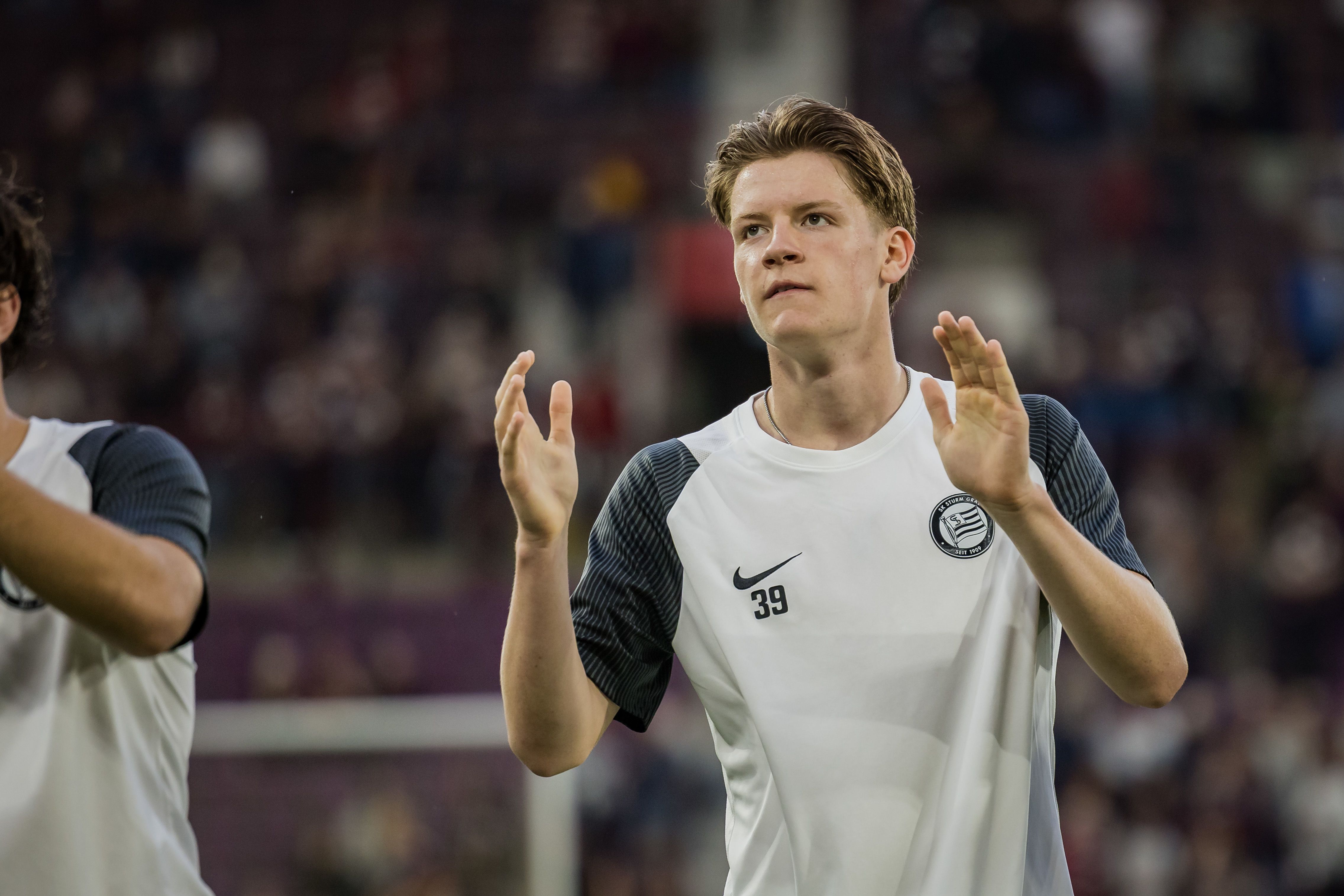 EDINBURGH,SCOTLAND,28.JUL.26 - SOCCER - UEFA Champions League, qualification, Heart of Midlothian FC vs SK Sturm Graz. Image shows Luca Weinhandl (Sturm) during warm-up. Photo: GEPA pictures/ Matthias Trinkl